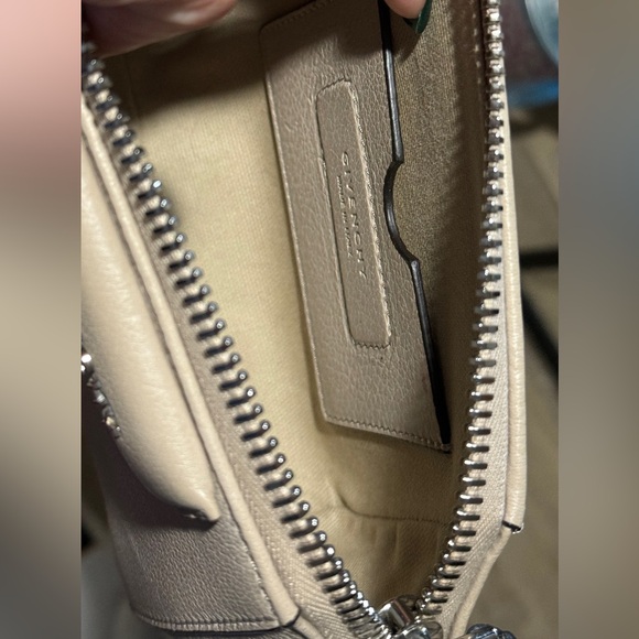 Givenchy Nano Antigona- SOLD - Picture 9 of 9